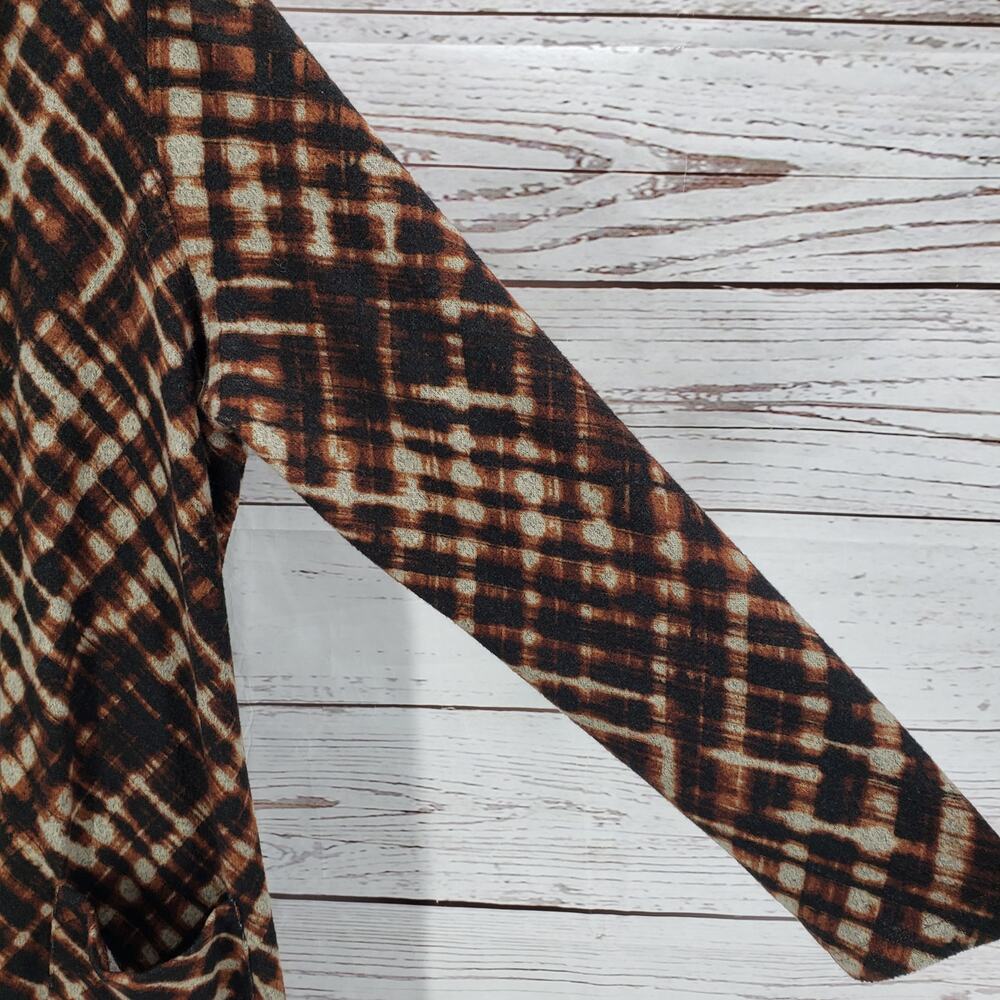 Susan Graver Women's Brown Print 2 Piece Top & Cardigan Sweater Size Large - Picture 6 of 9
